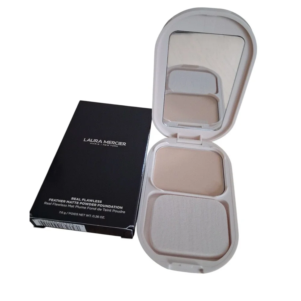 Laura Mercier Real Flawless Feather Matte Powder Foundation 1N Marzipan 16Hour